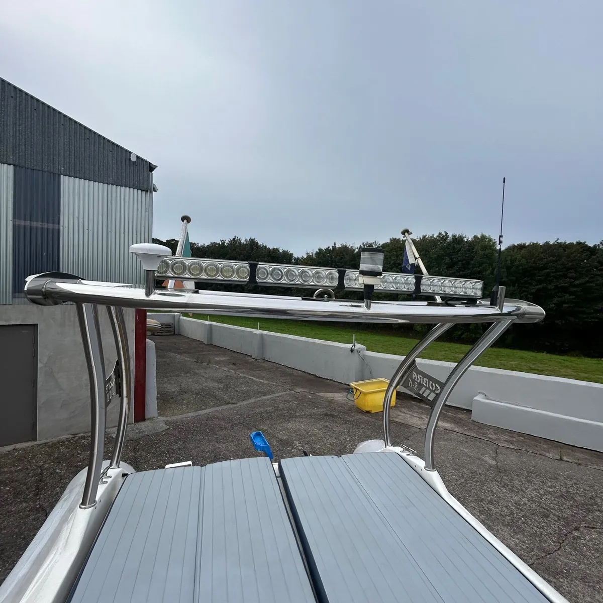 Cobra 8.6 inboard diesel engine. - Image 4