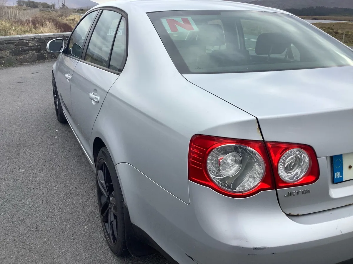 Vw Jetta - Image 4
