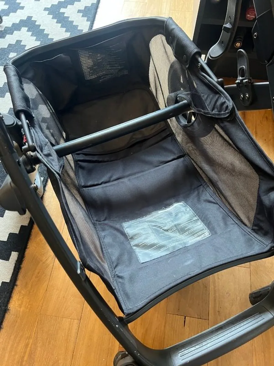 UPPAbaby Vista V2 Noa Colourway - Full Set - Image 3