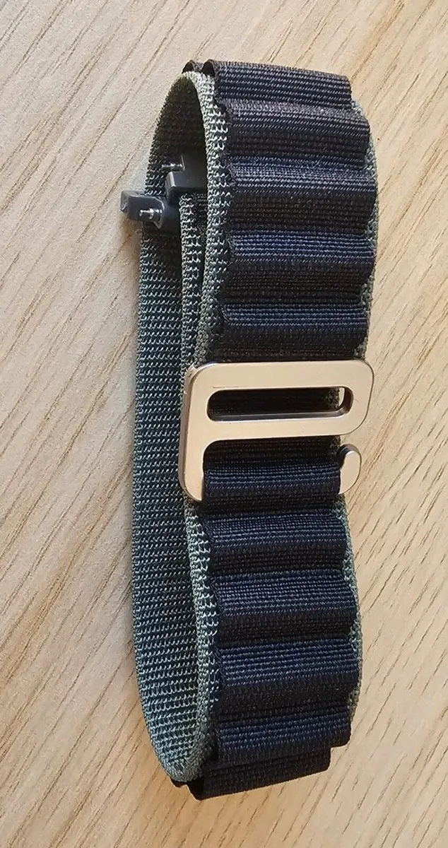 Alpine loop nylon watch strap 20mm - Image 2