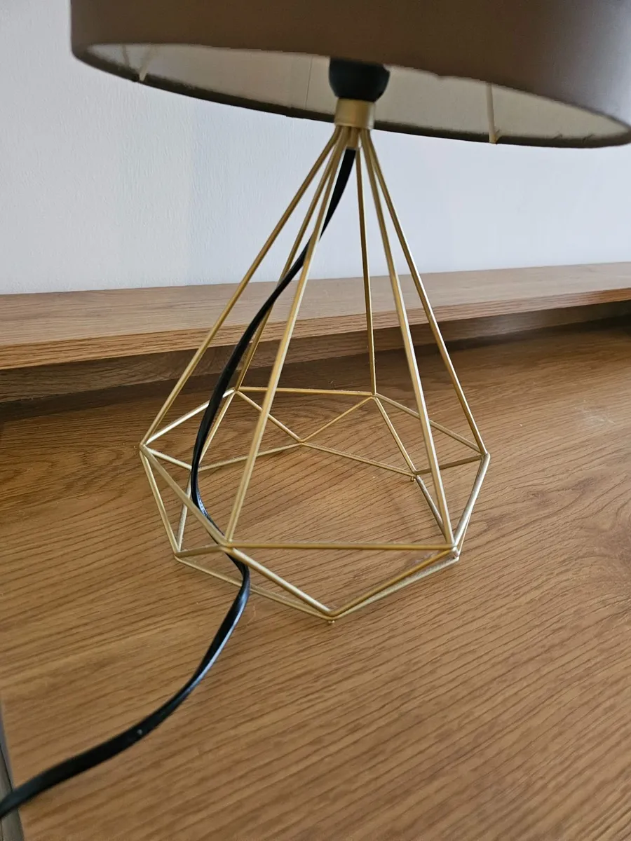 Table Lamp - Image 4