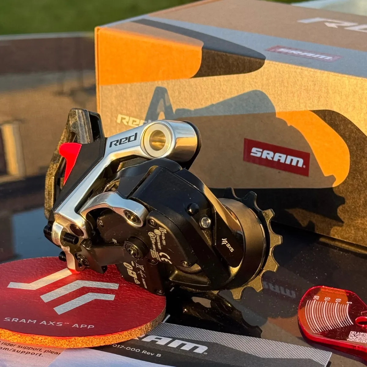 Red AXS E1 12-Speed 36t Rear Derailleur eTAP - Image 2