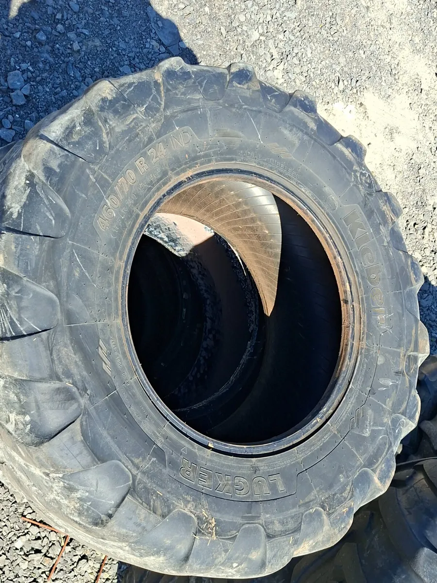 460-70-24 tyres - Image 3