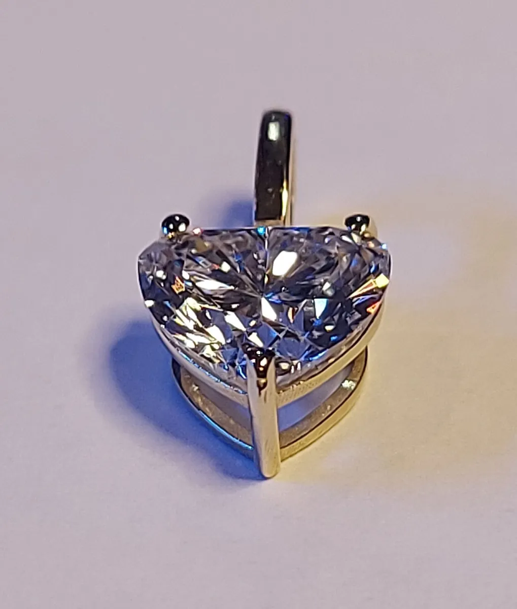 1.04ct Labgrown-Diamond 14K Gold Pendant - Image 1