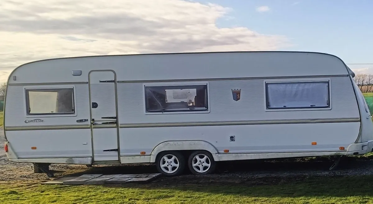 Spacious Tabbert Caravan  6 Berth - Image 1