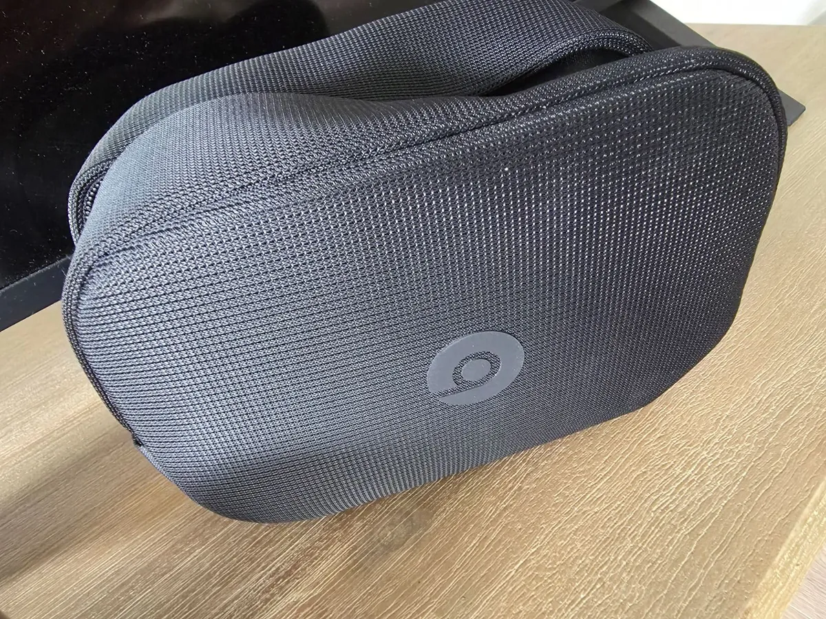 Beats Studio Pro Wireless Headphones - Image 2