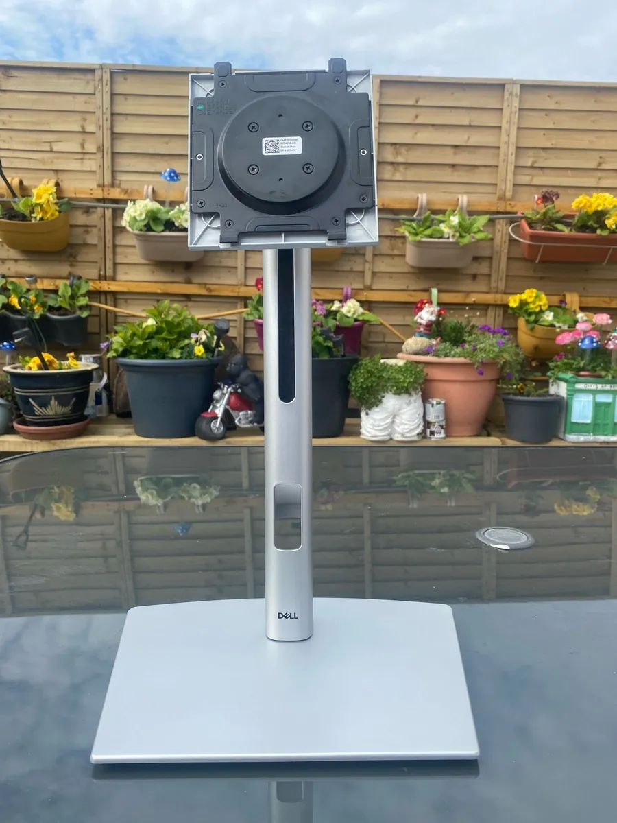 Dell Monitor Stands - Image 2