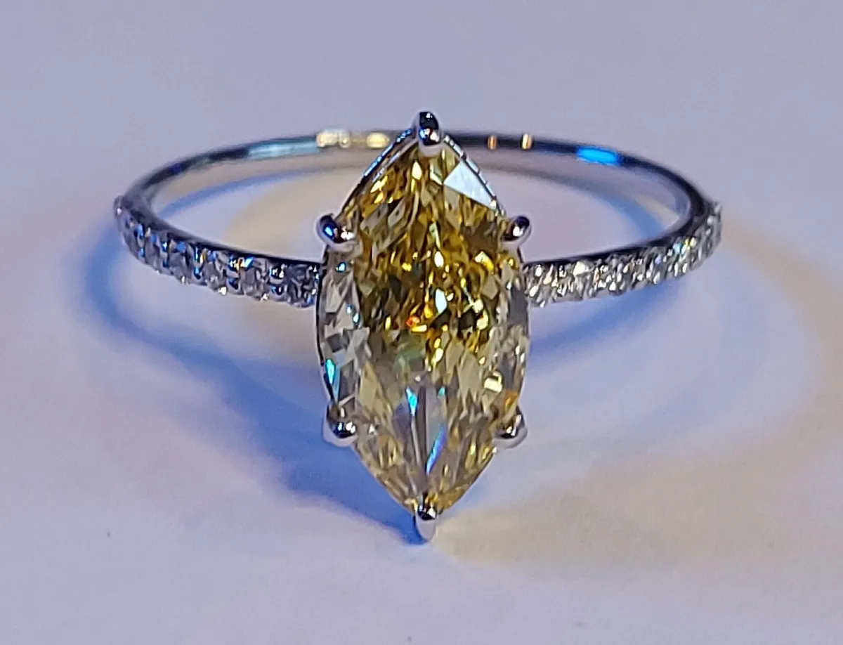 14k Gold ring with 2.29 ct Lab-Grown Diamond IGI - Image 1