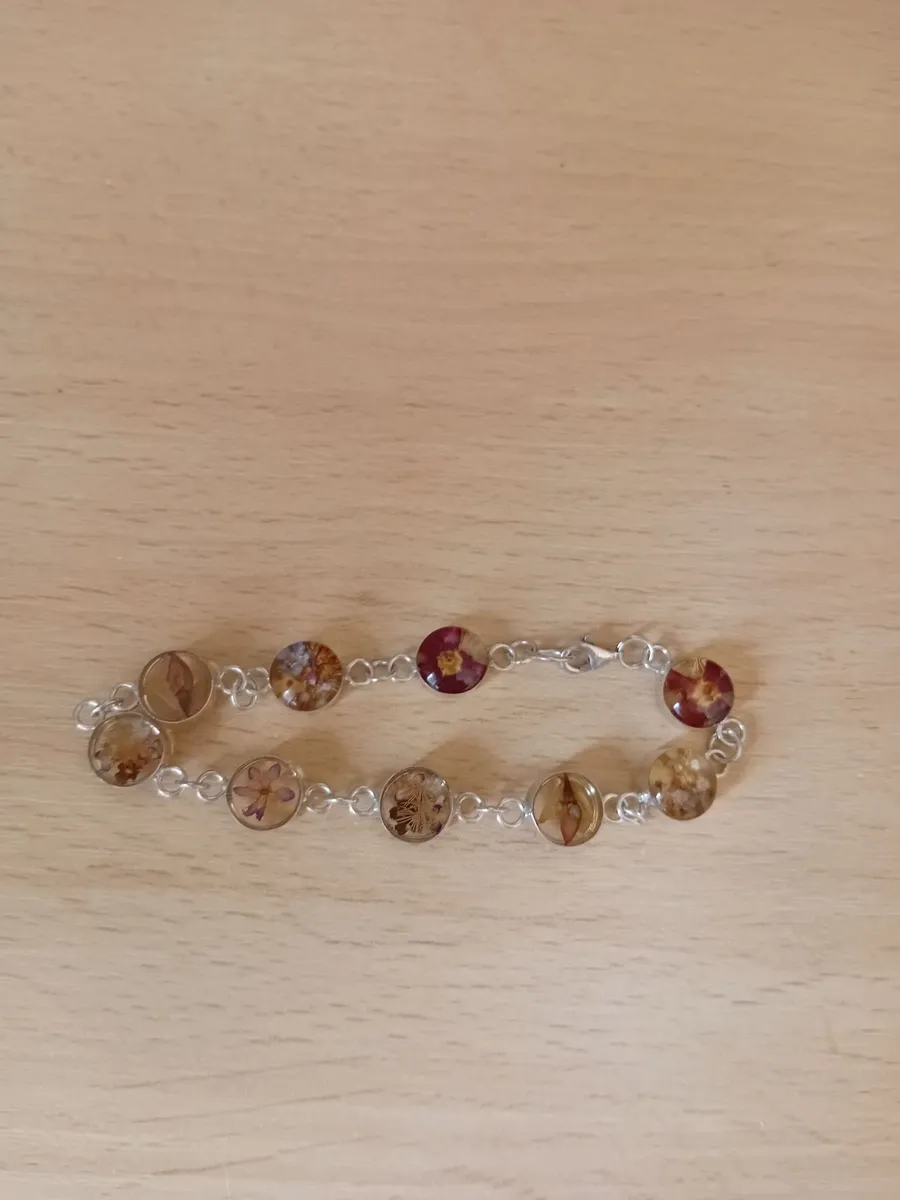 9 ct Gold Earrings Silver Bracelet & Pendant . - Image 3