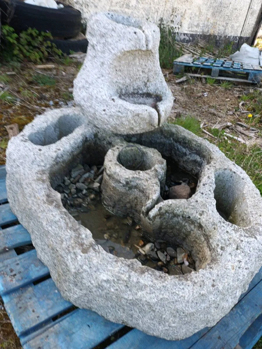 Garden Fountain - Image 3