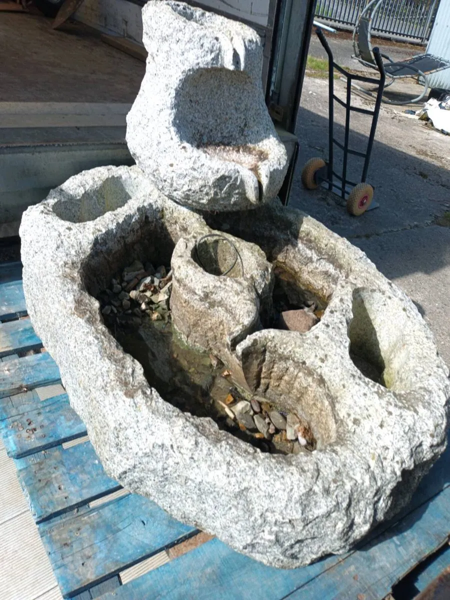 Garden Fountain - Image 1