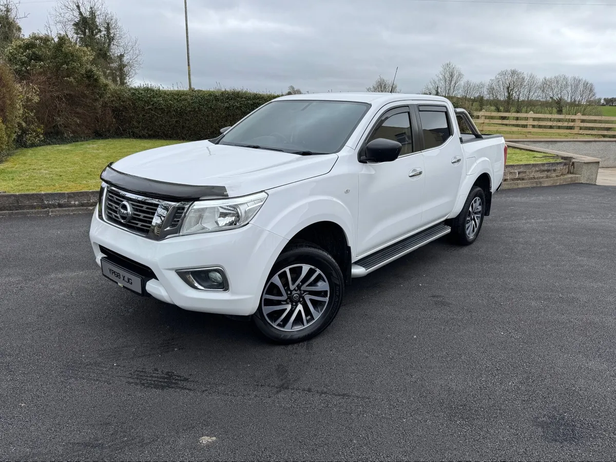 Navara Crewcab pickup “ LOW MILES “ - Image 4