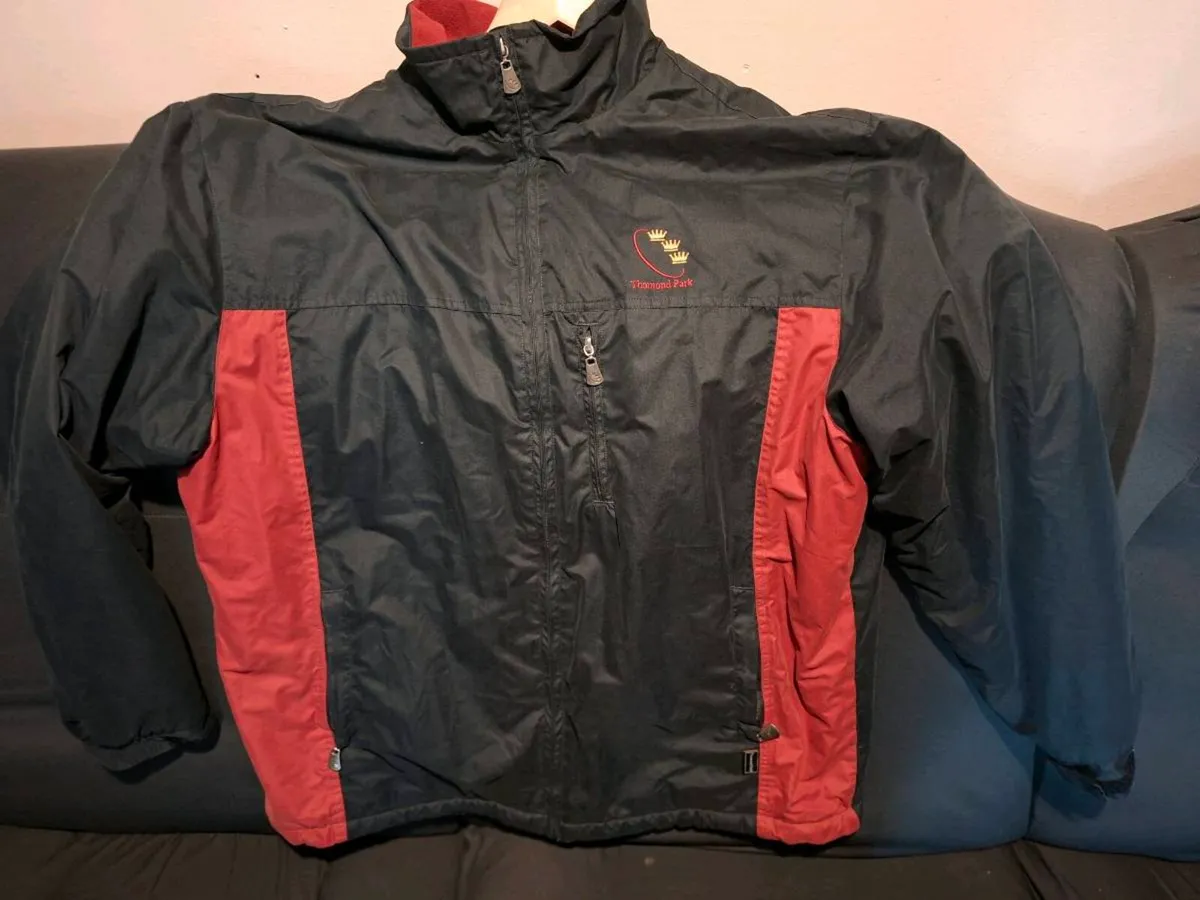 Official Thomond Park Munster Rugby Jacket - Image 1