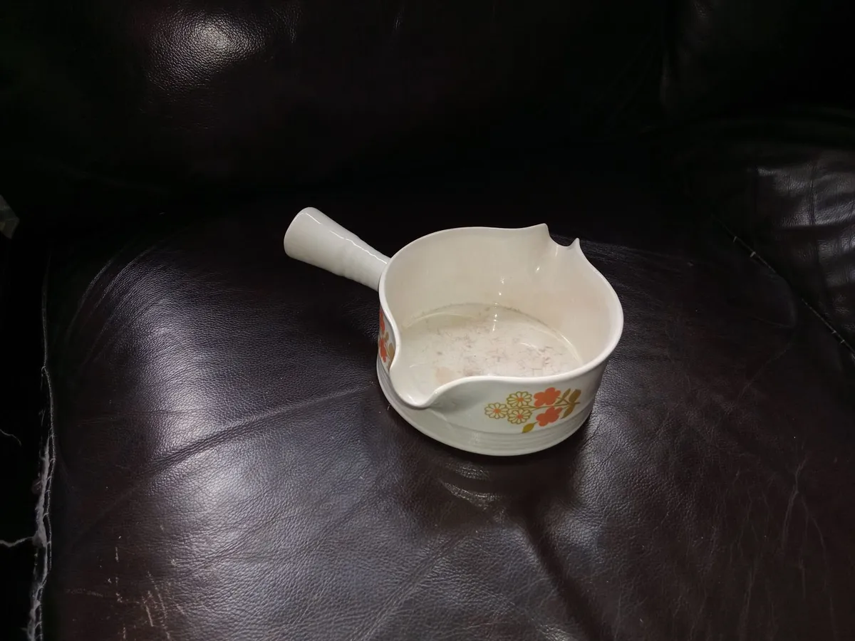 VINTAGE CORNINGWARE - Image 2