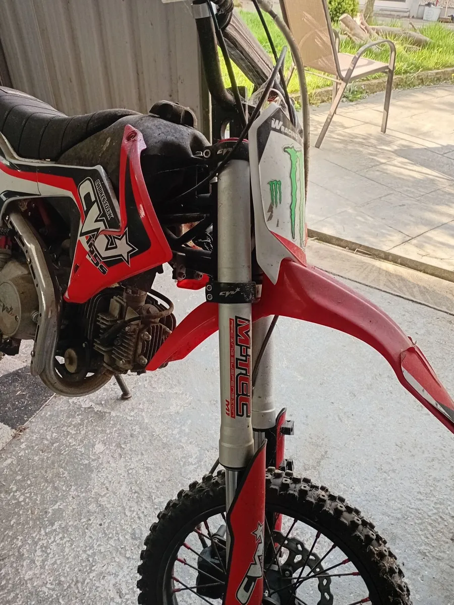 Motorcycle  all to go 1700 euro for the lot - Image 4