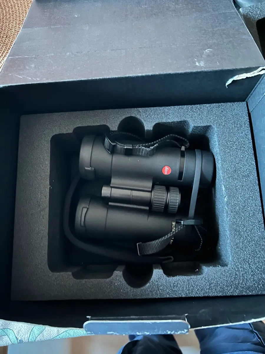 Leica Binoculars 8x42 BR - Image 2