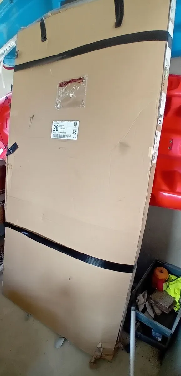 Pacific Brass 6mm 900mm x 900mm Hinged Shower Encl - Image 3