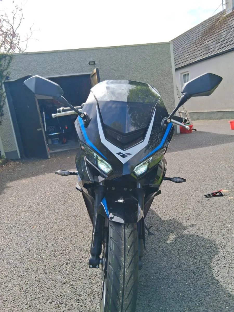 Motorcycle - Image 3