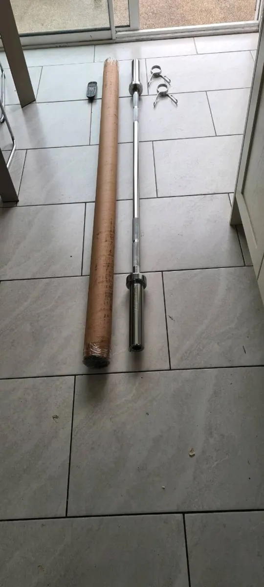 Brand new 6 foot olympic bar - Image 3