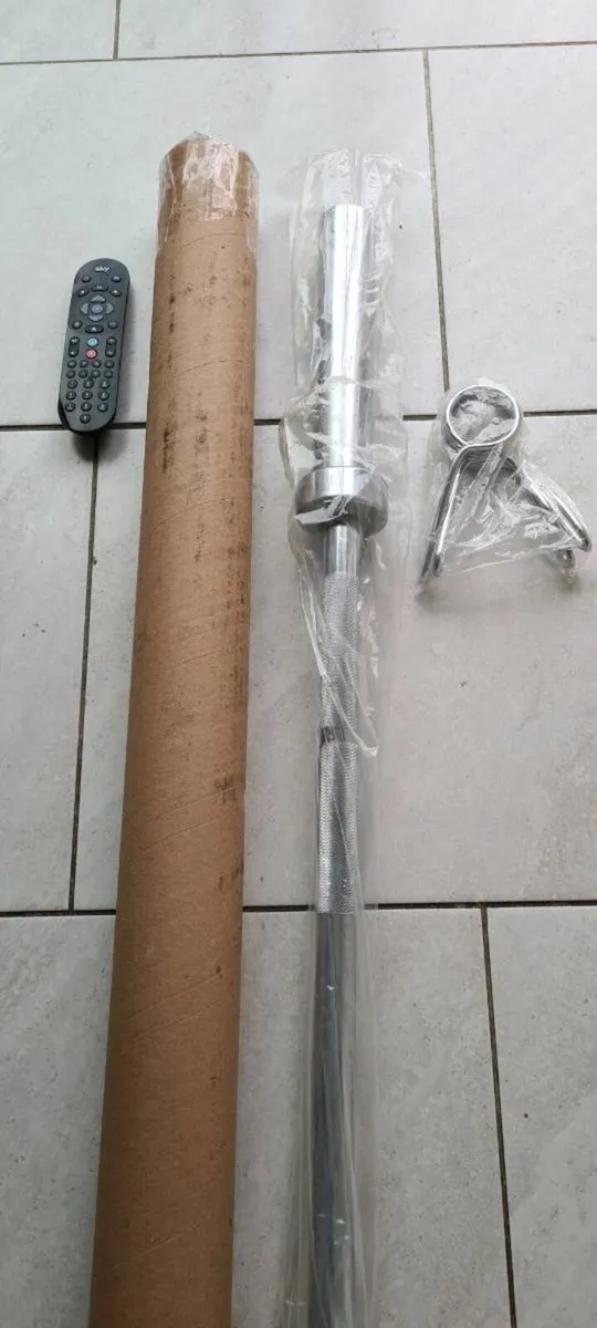 Brand new 6 foot olympic bar - Image 1