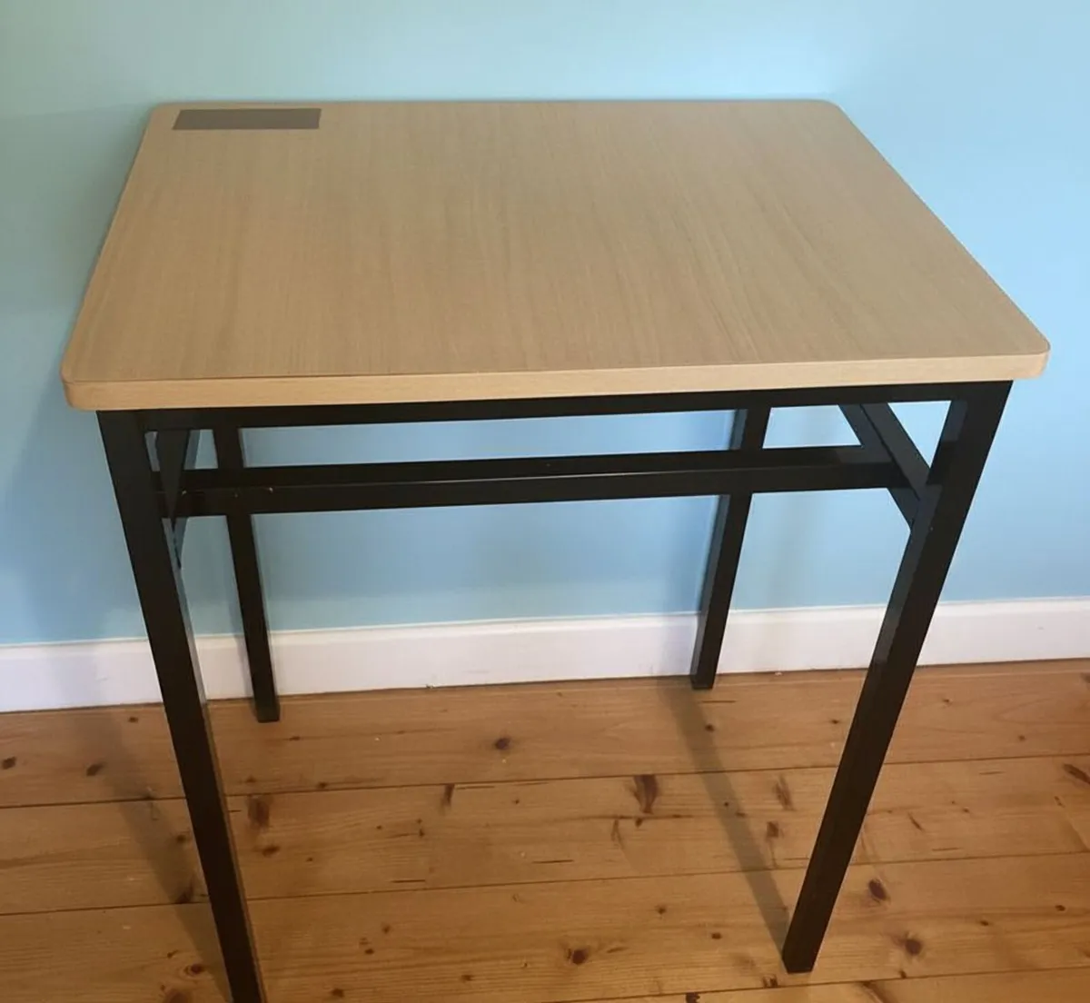 Sleek Compact Desk – Wooden Top with Sturdy Metal - Image 3