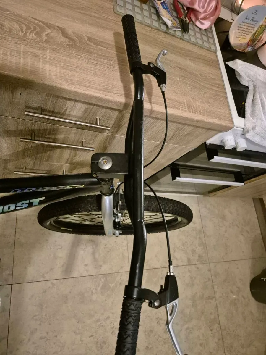 CUSTOM-MADE BIG BMX BIKE EVERYTHING DONE ON IT CON - Image 4