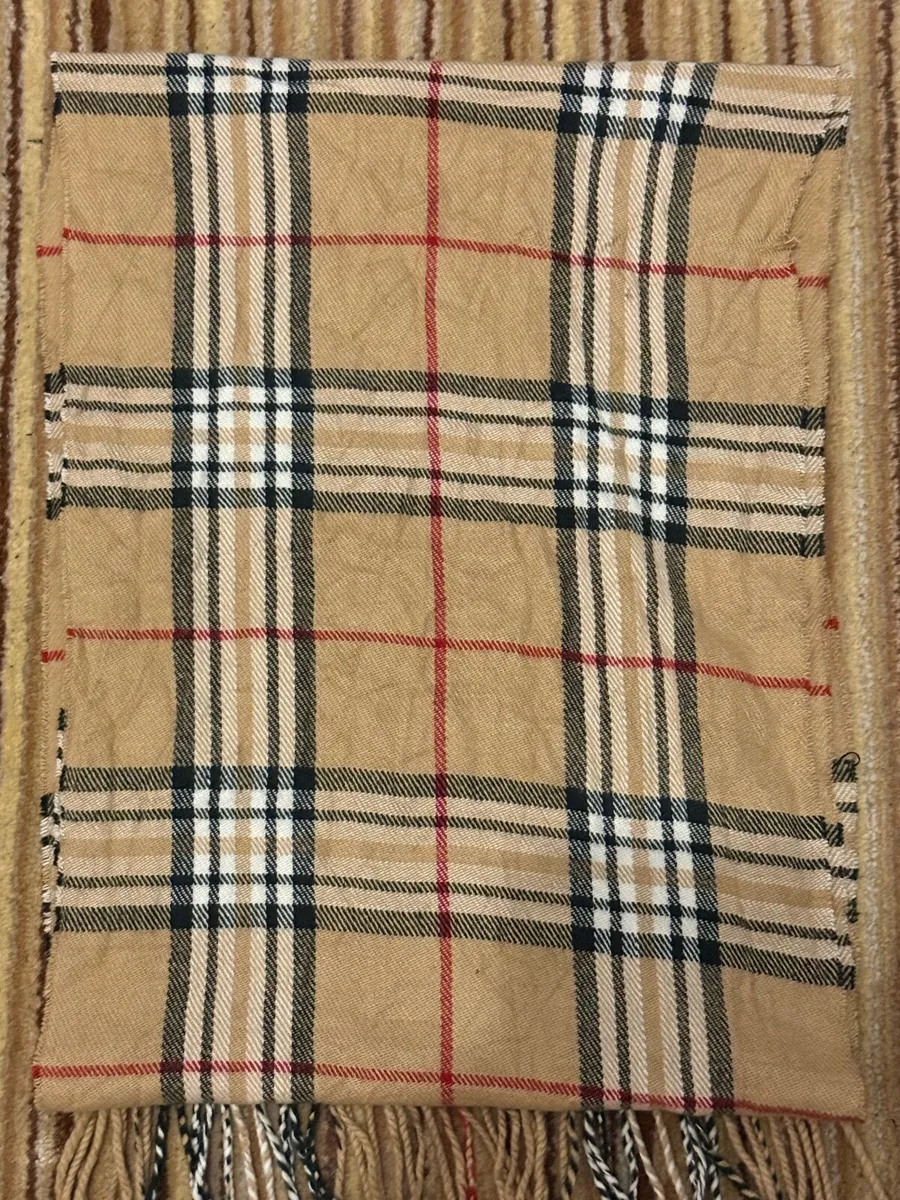Burberrys of London Scarf - Image 4
