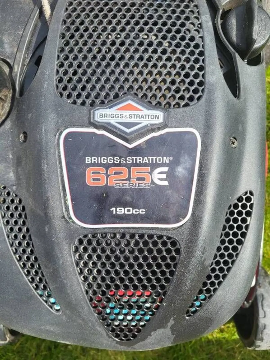 Petrol Lawnmower - Image 4