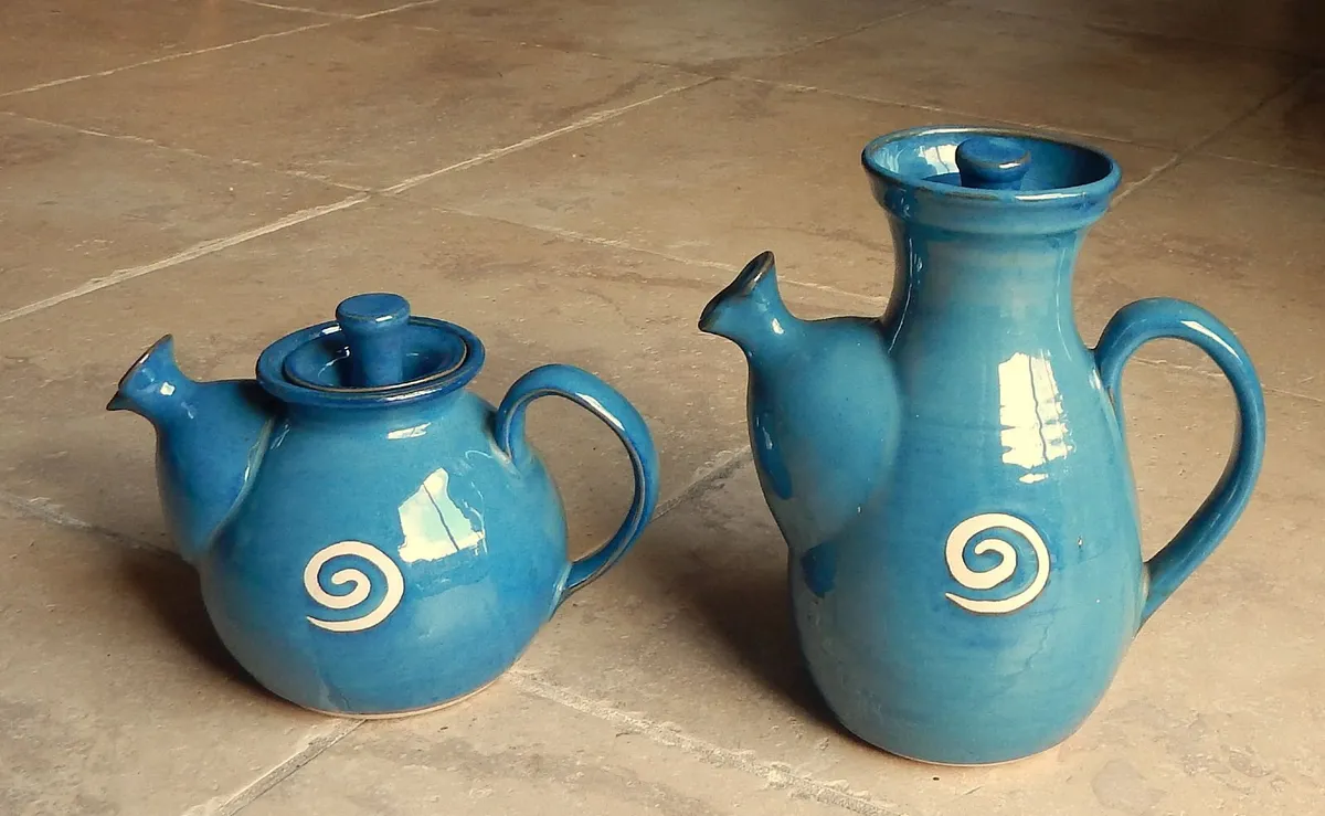 2 Jack O’Patsy Coffee & Tea Pots - Image 1