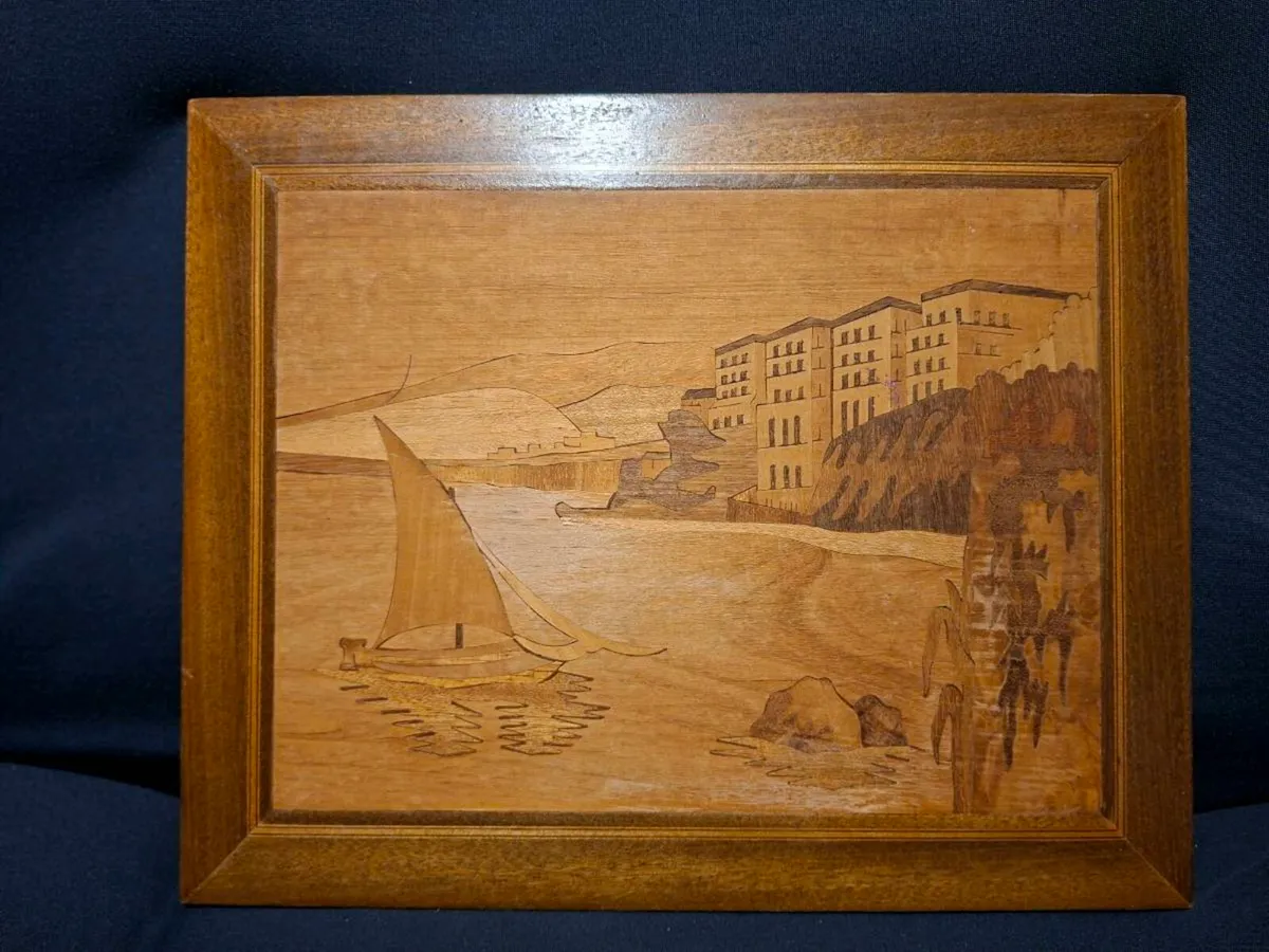 Beautiful Handmade Vintage inlaid Wood Marquetry - Image 1