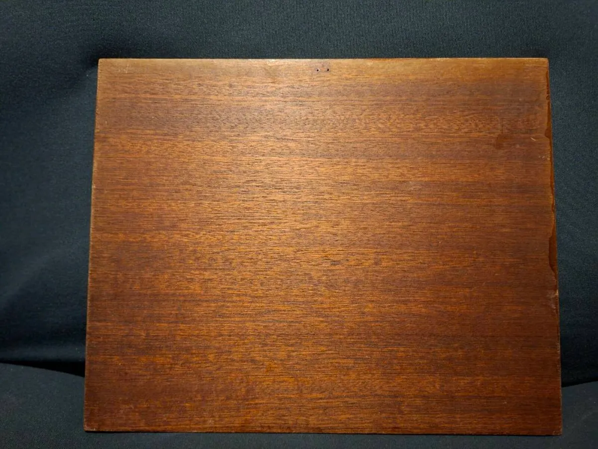 Beautiful Handmade Vintage inlaid Wood Marquetry - Image 4