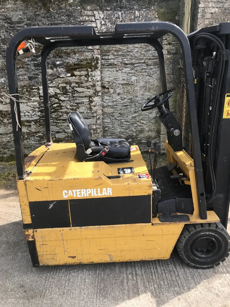 Forklift for sale - Image 1