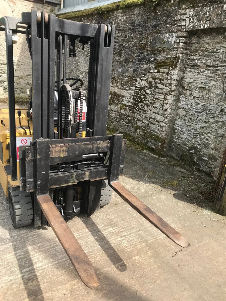 Forklift for sale - Image 2