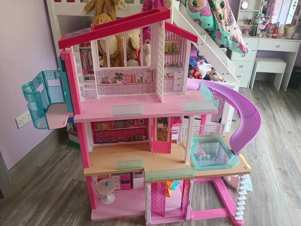Doll House - Image 2