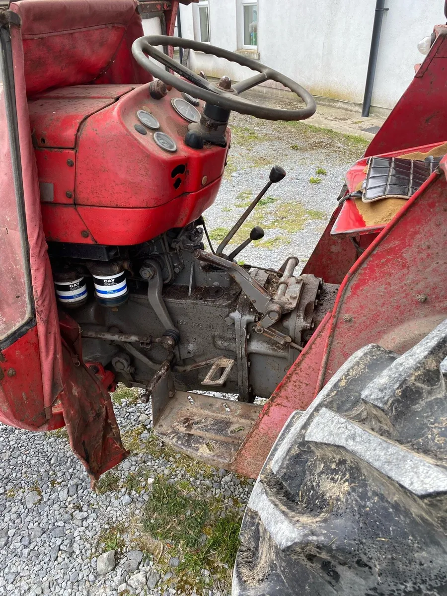 Vintage tractor - Image 2