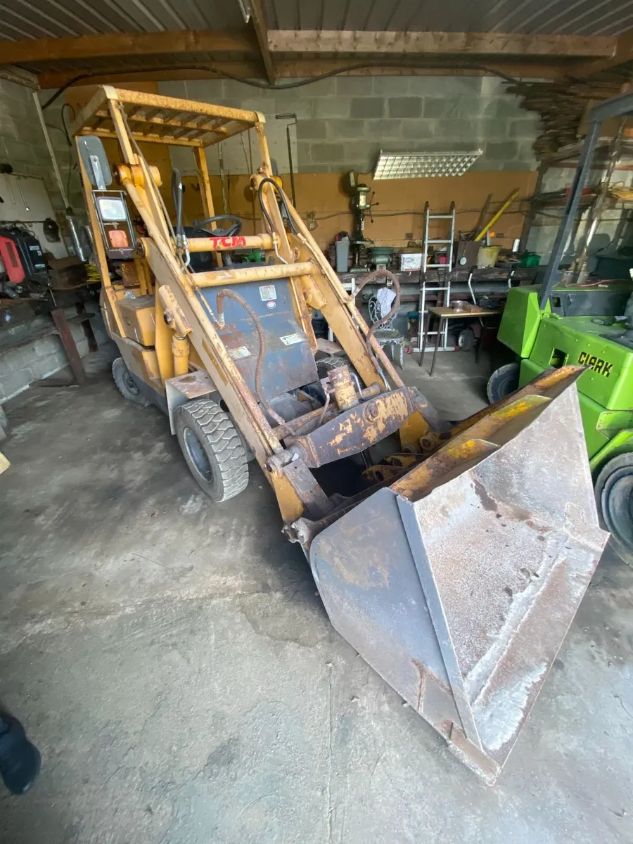loading shovel TCM, Komatsu fork lift/ load shovel - Image 1