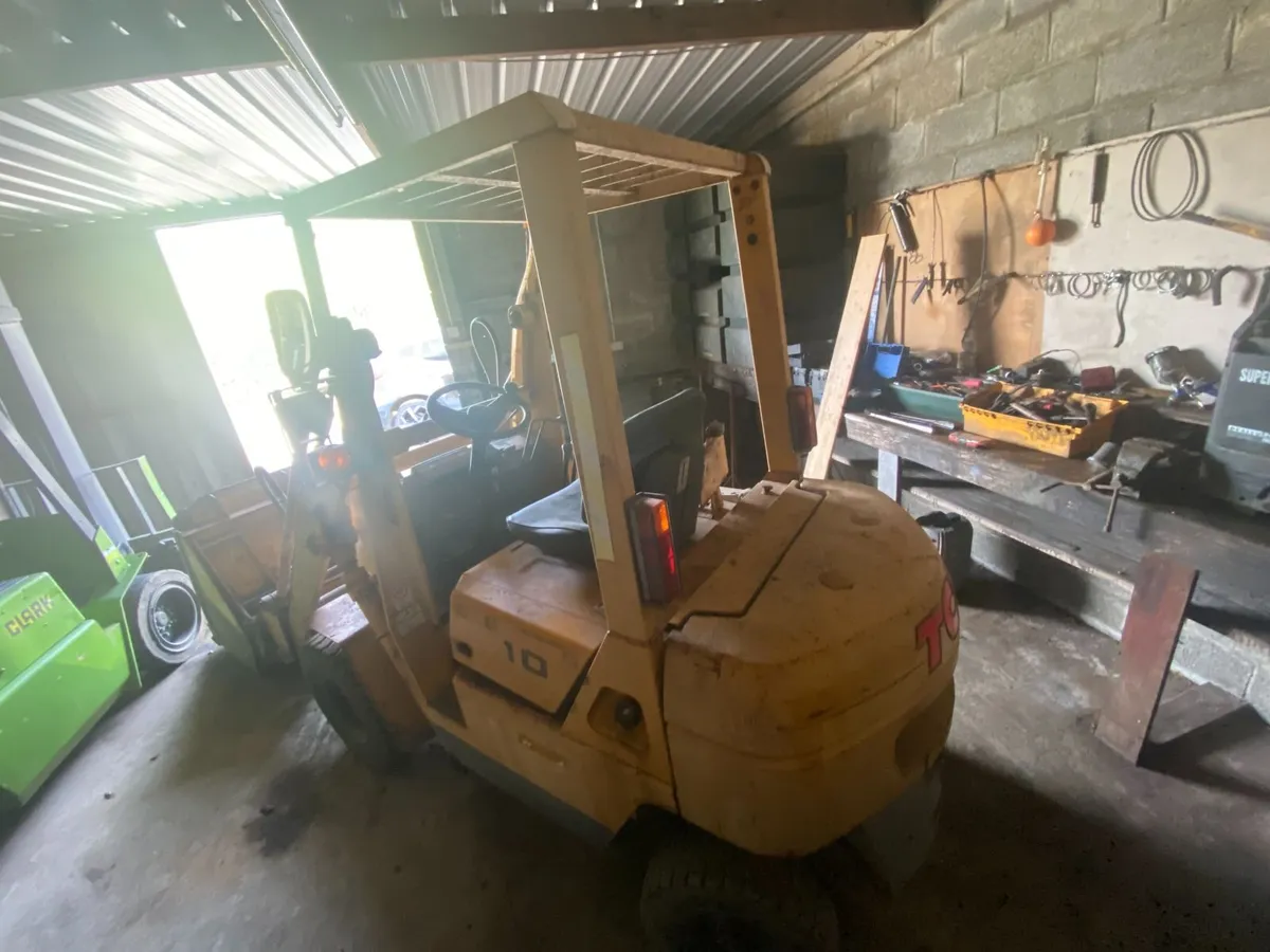 loading shovel TCM, Komatsu fork lift/ load shovel - Image 2