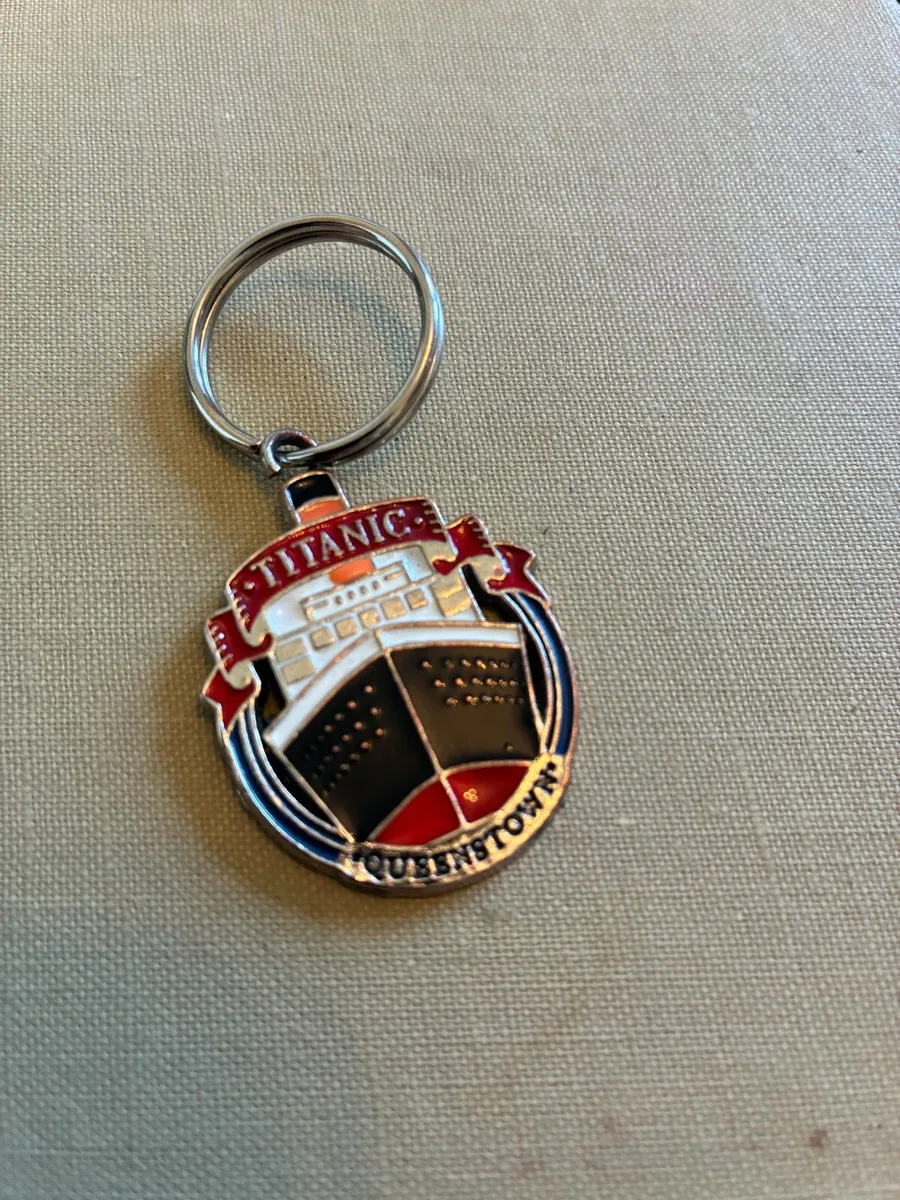 Titanic Queenstown Key Ring - Image 1