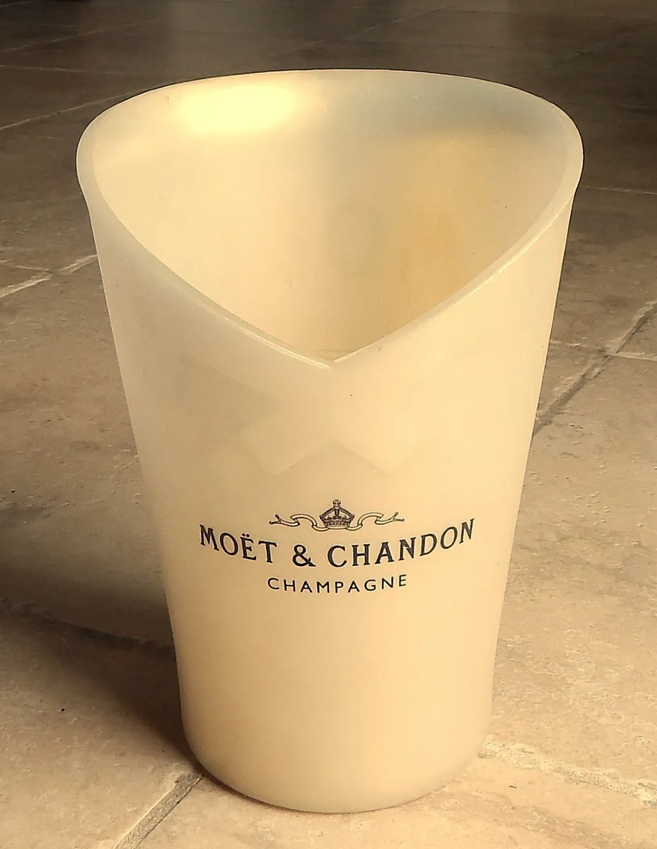 Moet & Chandon Imperial Display Bottle, Ice Bucket - Image 4