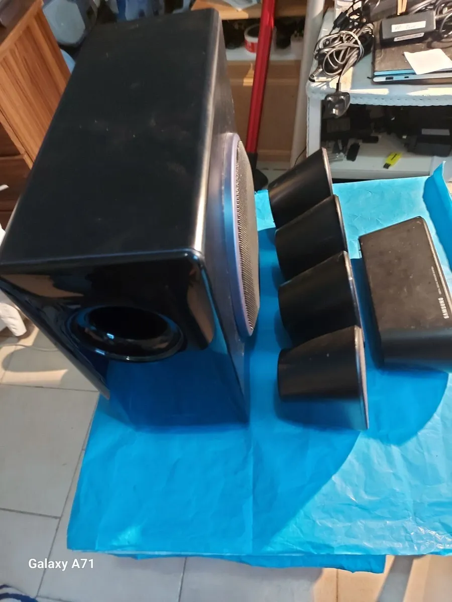 Samsung Surround Sound Speaker System, Subwoofer S - Image 2