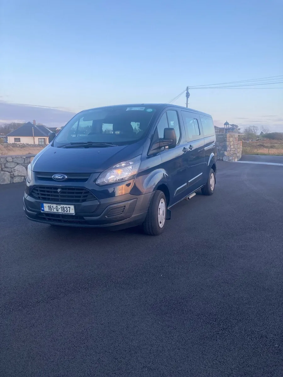 Ford transit custom 9 seater low milage - Image 1