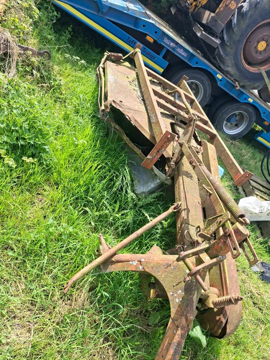 Ztr mower 5'6" - Image 2