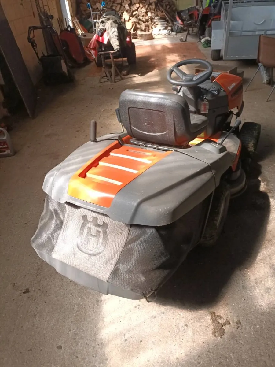 Ride on Lawn Mower - Image 4