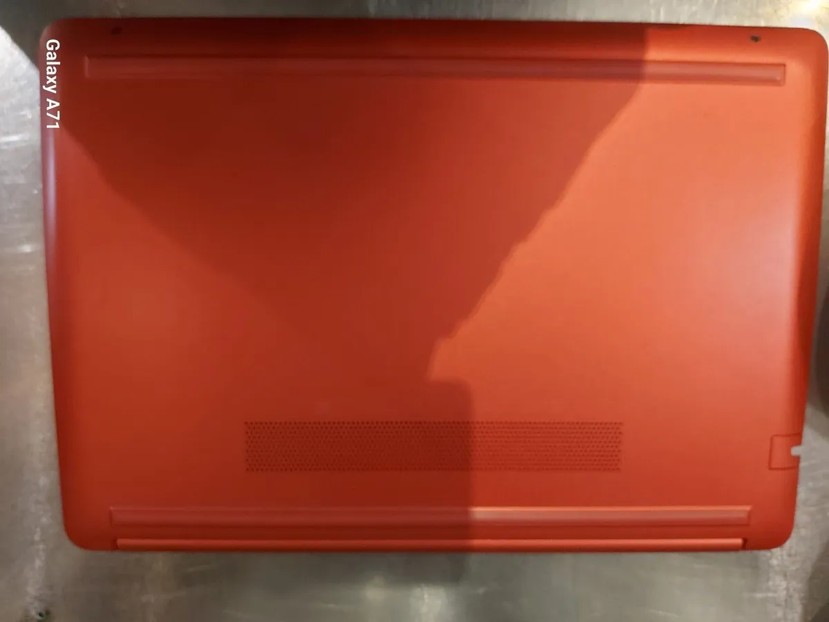 HP Laptop, 14 inch Red, Intel Core i3-7020 CPU 2.3 - Image 4