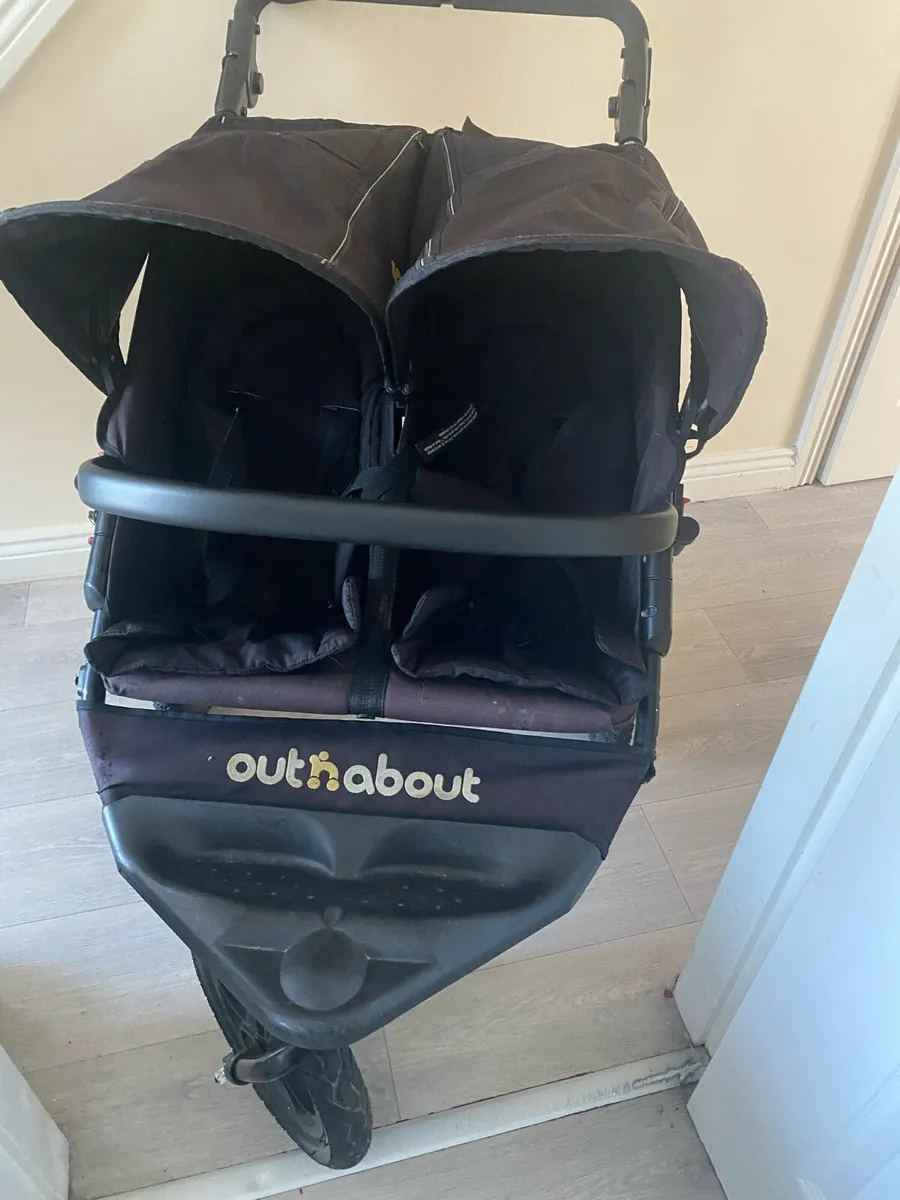 Out n About Nipper V4 double buggy - Image 1