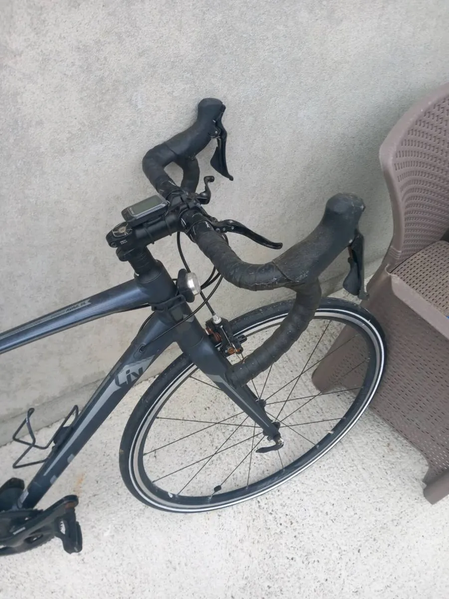 Giant Liv road bike - Image 2