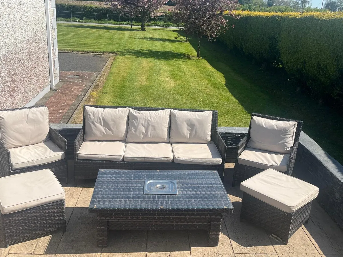 Garden Furniture - Image 3