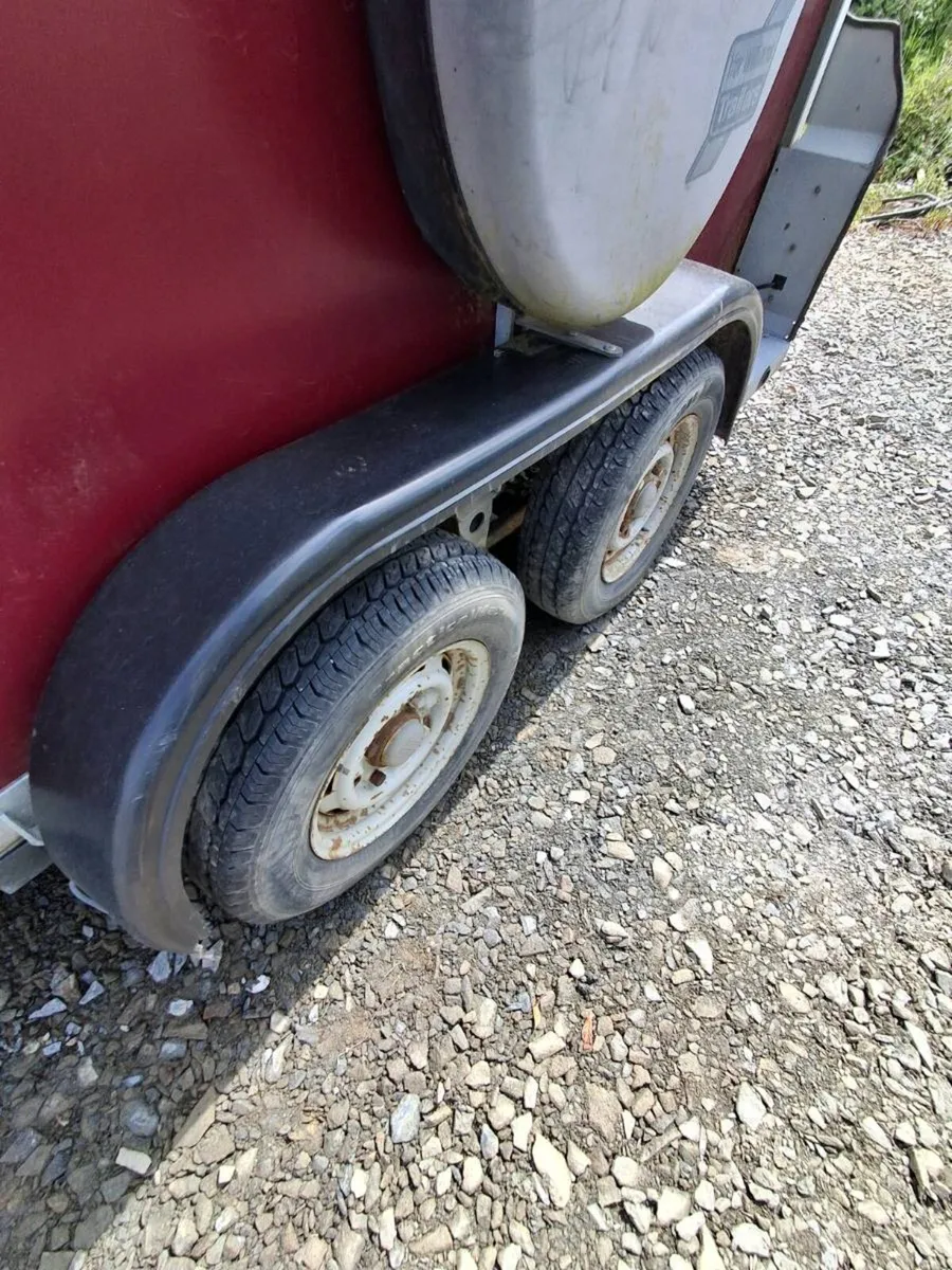 Horsebox - Image 2