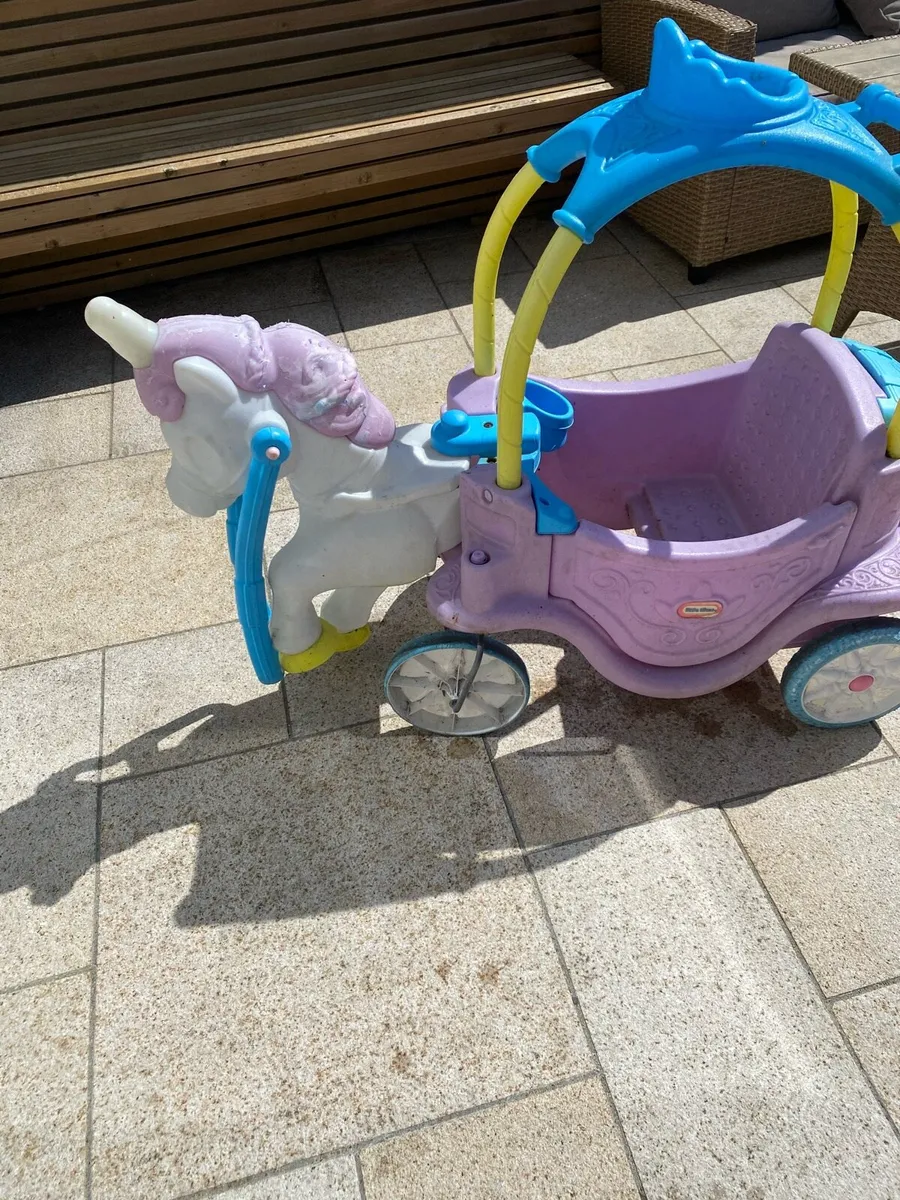 Little tikes play car unicorn - Image 1