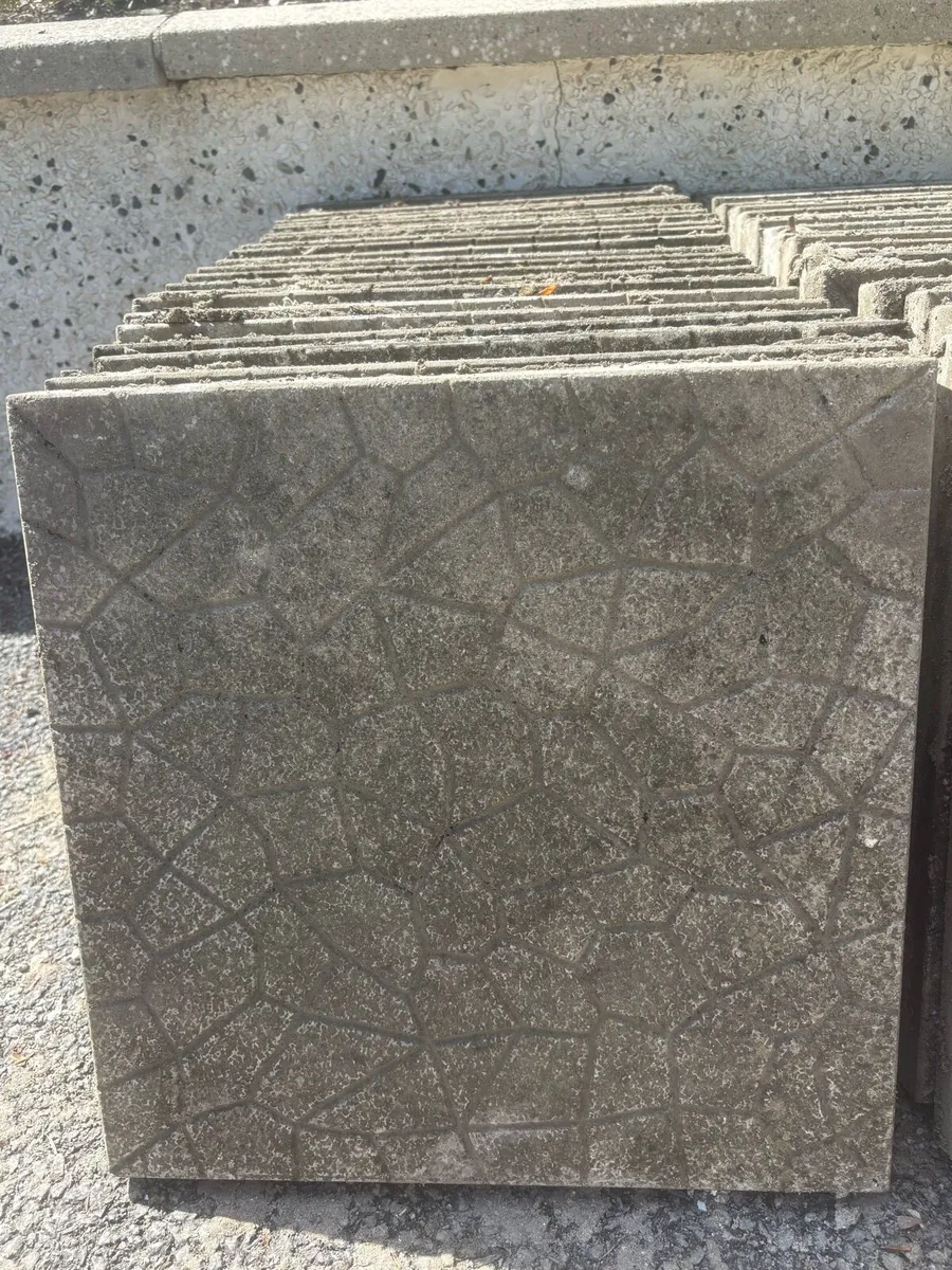 Patio stone slabs - Image 3
